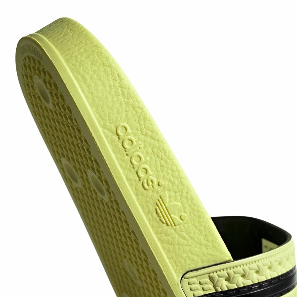 Adidas Originals Adilette Badeslider Yellow Ice Damen 4 Adidas Originals Adilette Badeslider Yellow Ice Damen – Bild 4