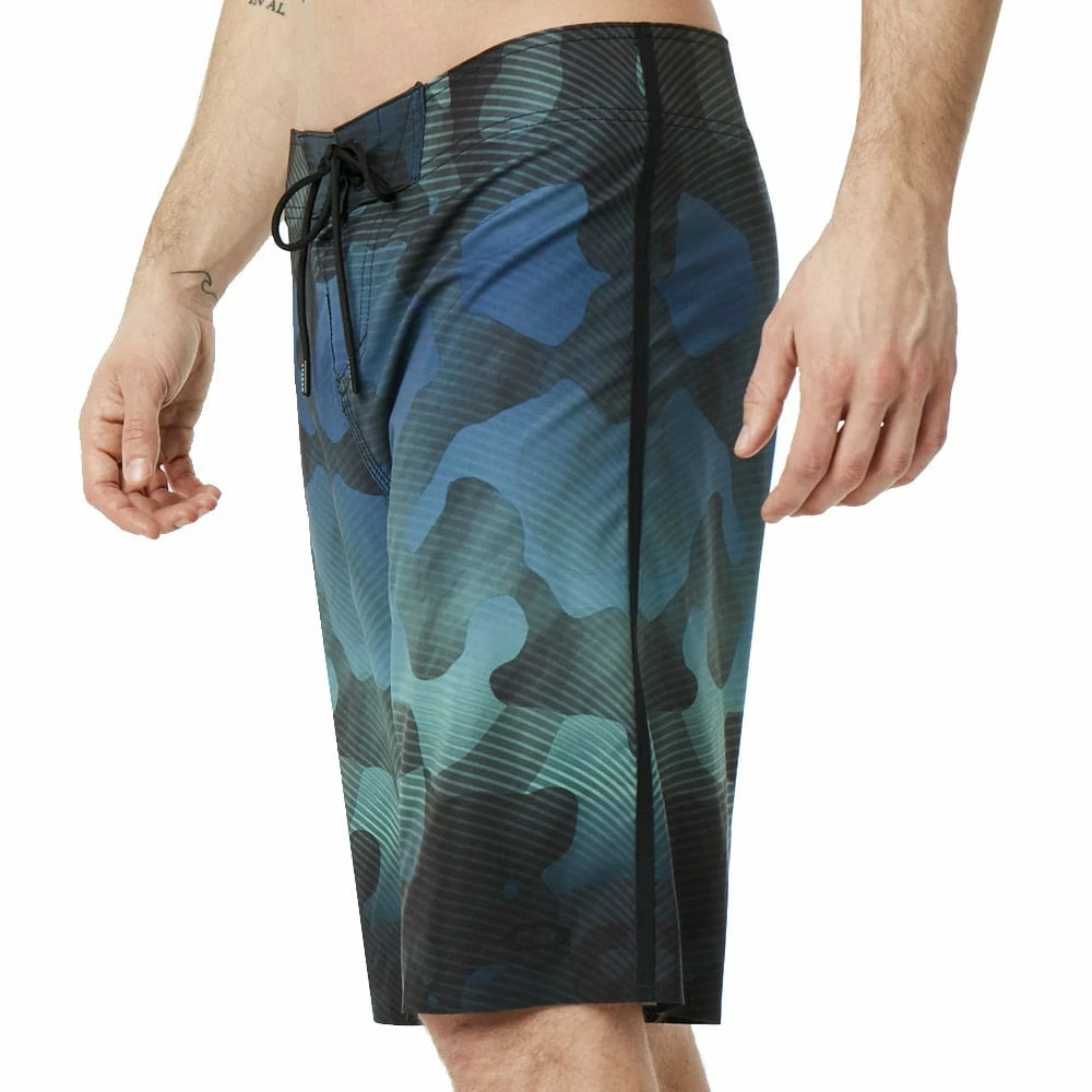 Oakley Bundoran Biscuit Camo Boardshorts Flash Blue Herren 2 Oakley Bundoran Biscuit Camo Boardshorts Flash Blue Herren – Bild 2