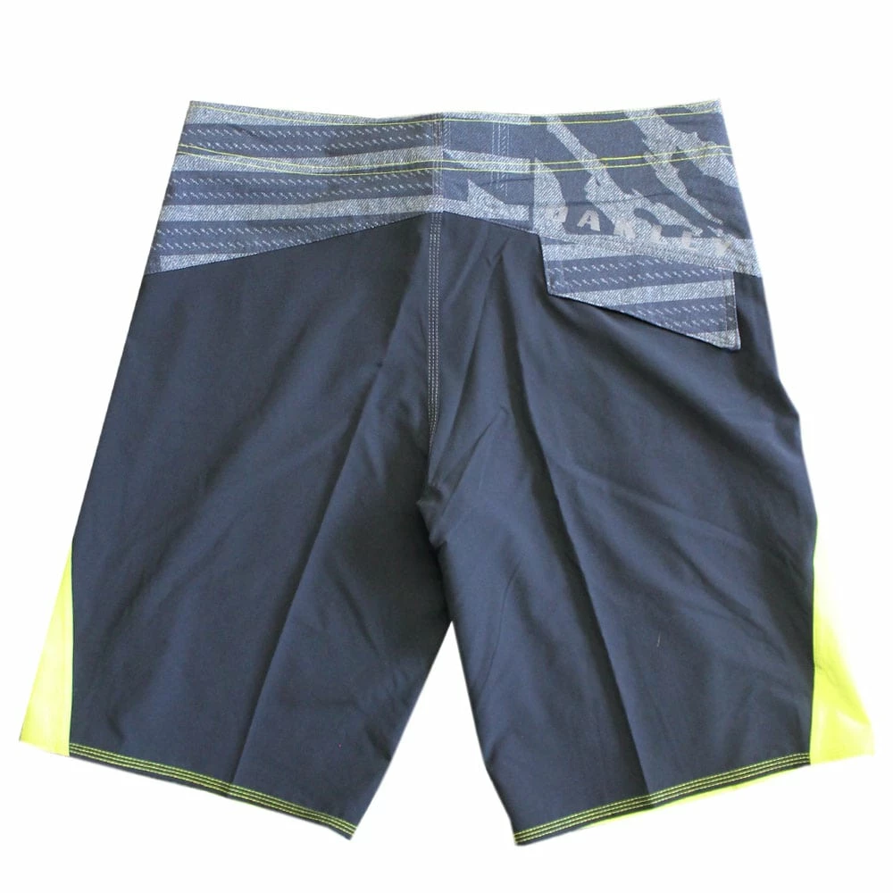 Oakley Sidetrack 21 Badehose Laser Herren 3 Oakley Sidetrack 21 Badehose Laser Herren – Bild 3